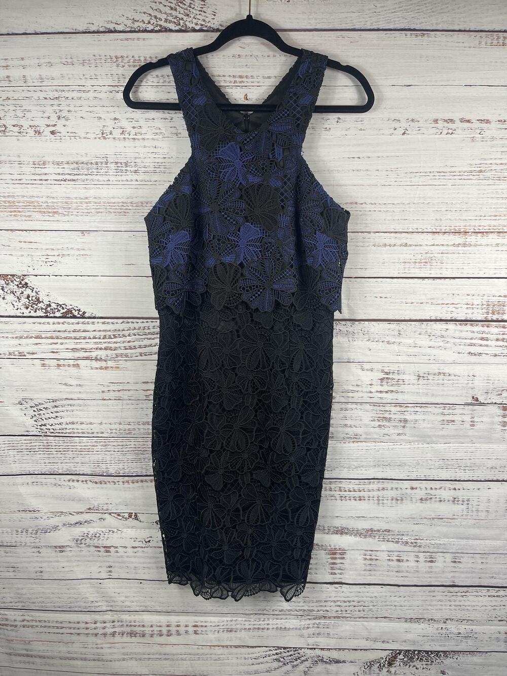 Trina Turk Dress Women's 8 Black Floral Lace Halter Sheath Midi Cocktail Party